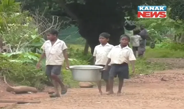 ଢେଙ୍କାନାଳ ଜିଲ୍ଲାର ବିପର୍ଯ୍ୟସ୍ତ ଆଦିବାସୀ ଶିକ୍ଷା ବ୍ୟବସ୍ଥା : ସ୍ଥିତି ପରଖିବା ପାଇଁ ଗ୍ରାଉଣ୍ଡ ଜିରୋରେ କନକ ନ୍ୟୁଜ୍