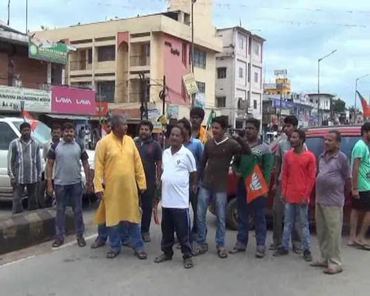 ରାସନକାର୍ଡ ଦୁର୍ନୀତି ପ୍ରତିବାଦ : ରାୟଗଡାରେ ବିଜେପିର ୧୨ ଘଂଟିଆ ବନ୍ଦ