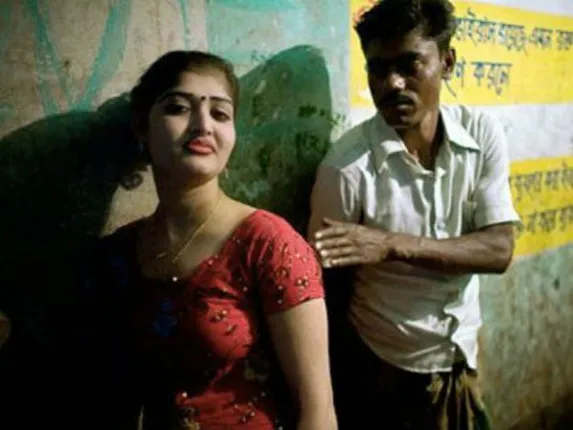 ପ୍ରଥା ନାଁରେ ଏଠି ଚାଲେ କୁକର୍ମ  : ସ୍ୱାମୀ ଖୋଜେ ପତ୍ନୀ ପାଇଁ ଗ୍ରାହକ