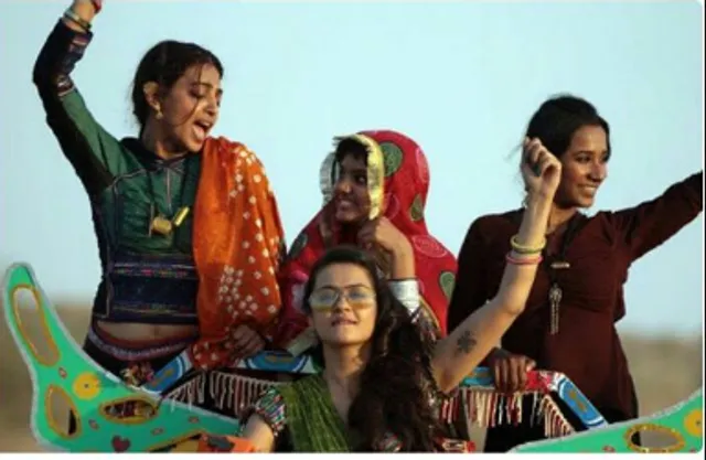 ଓସ୍କାର ଲାଇବ୍ରେରୀରେ ସାମିଲ ଫିଲ୍ମ ‘ ସନରାଇଜ୍’ ଓ ‘ପାର୍ଚଡ’ର ପଟ୍ଟକଥା