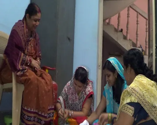 ପଶ୍ଚିମ ଓଡିଶାର ଗଣପର୍ବ ନୂଆଁଖାଇ : ଖୁବ୍ ଉତ୍ସାହରେ ପାଳନ କରୁଛନ୍ତି ବଲାଙ୍ଗିରବାସୀ