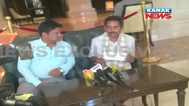 ସ୍ୱାମୀଙ୍କ କାନ୍ଧରେ ସ୍ତ୍ରୀର ଶବ ବୁହା ଘଟଣା : ବାହାରିନ୍ ପ୍ରଧାନମନ୍ତ୍ରୀଙ୍କ ସହାୟତା ଗ୍ରହଣ କଲେ ଦାନ ମାଝୀ