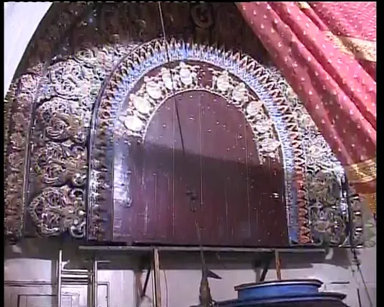 ଚୋରୀ ହୋଇଗଲା ଚାନ୍ଦି : କଟକ ଅଲିଶାବଜାର ପୂଜାମଣ୍ଡପରୁ ଲକ୍ଷାଧିକ ଟଙ୍କାର ସୁନା ଗହଣା ଲୁଟ୍