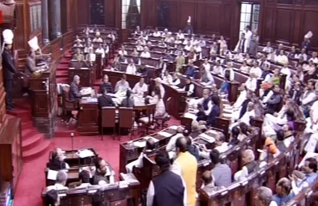 ସଂସଦୀୟ ଶୀତ ଅଧିବେଶନ ଆରମ୍ଭରୁ ସରକାରଙ୍କୁ ଘେରିଲେ ବିରୋଧୀ : ନୋଟ୍ ଅଚଳ ପ୍ରସଙ୍ଗରେ ରାଜ୍ୟସଭାରେ ଆଲୋଚନା