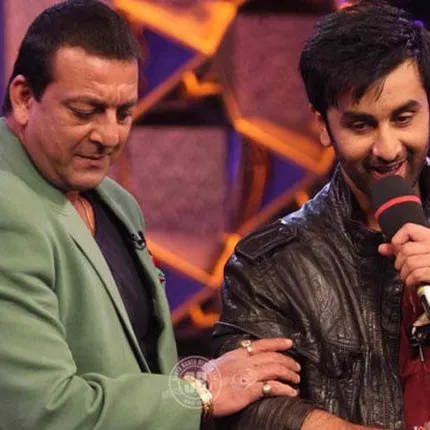 ସଂଜୟ ଦତ୍ତ ରଣବୀର କପୁରଙ୍କ ଉଡାଇଲେ ମଜାକ୍ ! ମଜାକ୍ ପଛର କାରଣ କଣ ହୋଇପାରେ