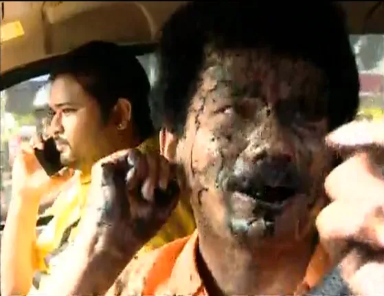 କମେଡି କିଙ୍ଗଙ୍କ ମୁହଁରେ କାଳି : ହାତ ଯୋଡିଲେ, କାନ ଧରିଲେ ତଥାପି ଛାଡିଲେନି