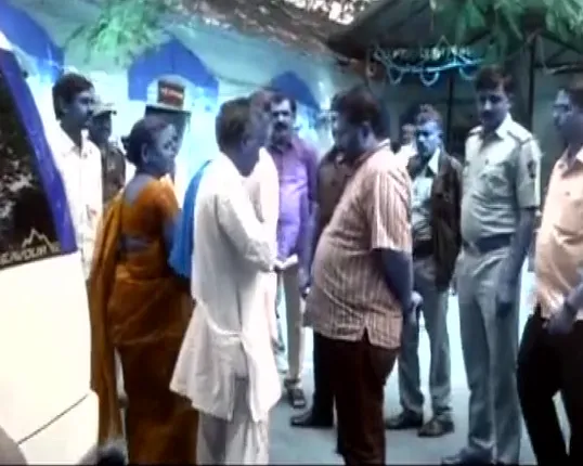 ଗୁରୁ-ଶିକ୍ଷ୍ୟ ପରମ୍ପରାରେ କଳଙ୍କ : ଆବାସିକ ସ୍କୁଲରେ ୧୨ ଛାତ୍ରୀଙ୍କୁ ଦୁଷ୍କର୍ମ, ୩ ଗର୍ଭବତୀ