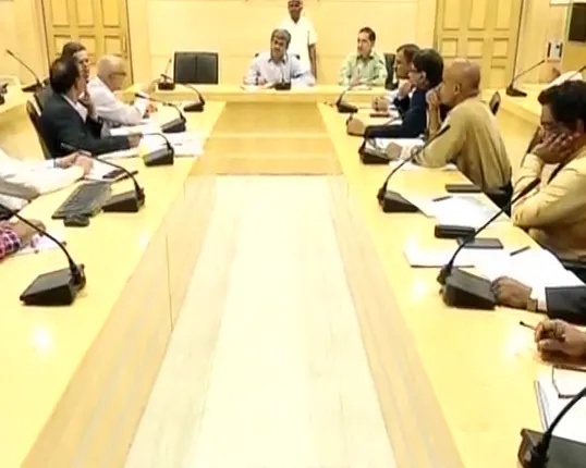 ଗ୍ରାମାଂଚଳ ଲୋକଙ୍କ ପାଇଁ ନୂଆ ବ୍ୟବସ୍ଥା : ପଂଚାୟତରେ ଉପଲବ୍ଧ ହେବ ମୋବାଇଲ ବ୍ୟାଙ୍କିଂ ସୁବିଧା