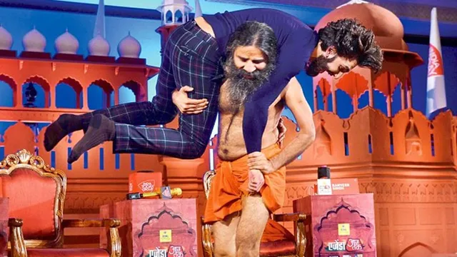 ଯୋଗୀ ବନାମ ଭୋଗୀ ! ରଣବୀରଙ୍କ ସହ ବଲିଉଡ୍ ଗୀତରେ ଠୁମକା ଲଗାଇଲେ ବାବା ରାମଦେବ