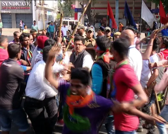 ବନ୍ଦ ରାଜନୀତି ବନାମ ସାଧାରଣ ଜନତା : ବନ୍ଦ ଯୋଗୁଁ ଠପ୍ ହୋଇଗଲା ଭୁବନେଶ୍ୱର