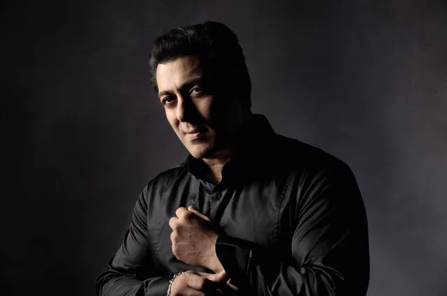 ଏହି ଅଭିନେତାଙ୍କ ରୋଗ ଯୋଗୁଁ ସଲମାନ୍ ହୋଇଗଲେ ସୁପରଷ୍ଟାର୍ ! ମାୟାନଗରୀର ମାୟାରେ ହଜିଯାଇଥିବା କିଏ ସେହି ନାୟକ ଜାଣନ୍ତୁ ?