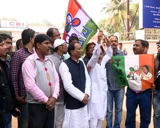 ଟିଏମସି ସାଂସଦ ସୁଦୀପ ବନ୍ଦୋପାଧ୍ୟାୟଙ୍କ ଗିରଫ ପ୍ରତିବାଦ : ସିବିଆଇ କାର୍ଯ୍ୟାଳୟ ସମ୍ମୁଖରେ ନାରାବାଜୀ