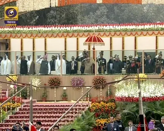 ରାଜପଥରେ ପତାକା ଉତୋଳନ କଲେ ରାଷ୍ଟ୍ରପତି ପ୍ରଣବ ମୁଖାର୍ଜୀ