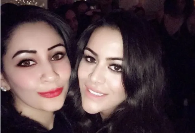 ସଞ୍ଜୟ ଦତ୍ତଙ୍କ ଝିଅ ତ୍ରିଶାଲାଙ୍କ ସହ ମସ୍ତି କରୁଛନ୍ତି ସାବତ ମା ମାନ୍ୟତା !