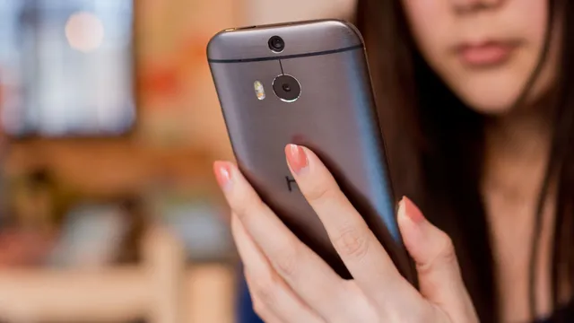 ସ୍ମାର୍ଟଫୋନରେ ମେମୋରୀ ଫୁଲକୁ ନେଇ ଚିନ୍ତିତ କି? କେମିତି ଆପେ ଆପେ ଡିଲିଟ୍ ହେବ ଅଦରକାରୀ ଫଟୋ ,ଜାଣନ୍ତୁ ତରିକା