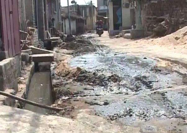 କାମଳ କବଳରେ କଟକ ! ସାହିରୁ ସାହି ଡେଉଁଛି ଜଣ୍ଡିସ