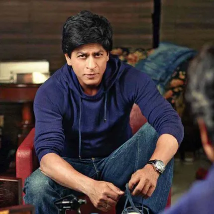 କିଙ୍ଗ ଖାନ ରଖିଲେ ଲେଡି ବଡିଗାର୍ଡ ! ଜାଣନ୍ତୁ ଏହାର ରହସ୍ୟ