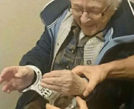 ୯୯ ବର୍ଷିୟା ମହିଳାଙ୍କ ଅଦ୍ଭୂତ ଇଚ୍ଛା : ଜେଲରେ କଏଦୀ ହୋଇ ପୂରଣ କଲେ ନିଜ ଆଶା