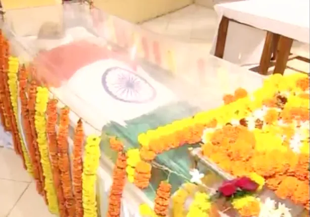 ଲୋକସଭାର ପୂର୍ବତନ ବାଚସ୍ପତି ରବି ରାୟଙ୍କ ଆଜି ଶେଷକୃତ୍ୟ : ପୈତୃକ ଗ୍ରାମ ଭଅଁରାଗଡରେ ହେବ ଅନ୍ତ୍ୟେଷ୍ଟିକ୍ରିୟା