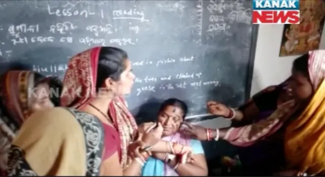 ବାଲେଶ୍ୱର : ବଣପାରିଆ ପ୍ରାଥମିକ ବିଦ୍ୟାଳୟରେ ମଧ୍ୟାହ୍ନ ଭୋଜନ ହଡପ ଅଭିଯୋଗ, ଶିକ୍ଷୟତ୍ରିୀଙ୍କ ମୁହଁରେ କଳା ବୋଳିଲେ ଗ୍ରାମବାସୀ