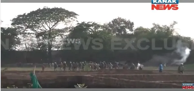 ବାରଙ୍ଗରେ ରାଜନୈତିକ ଶତ୍ରୁତା : ହୋଲି ପାଳନ ବେଳେ ଗୋଷ୍ଠୀ ସଂଘର୍ଷ