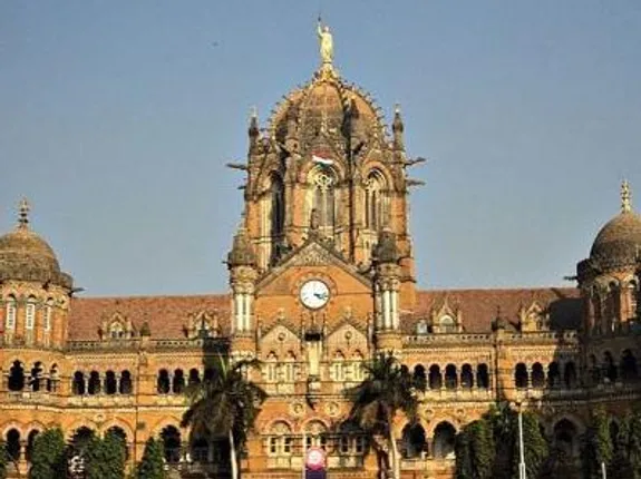 ପୁଲିସ୍ ଖୋଜିବ ଦୁଷ୍କର୍ମ ପୀଡିତାଙ୍କୁ ! ବମ୍ବେ ହାଇକୋର୍ଟର ଚର୍ଚ୍ଚିତ ଆଦେଶ