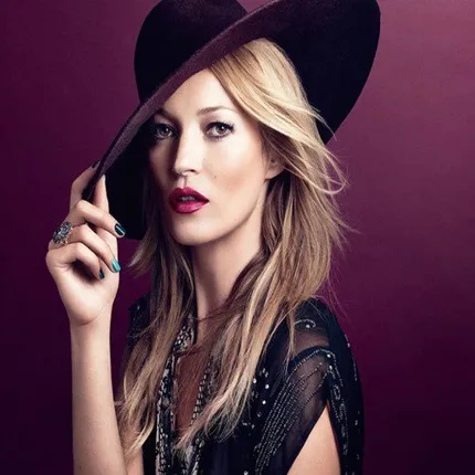 ହ୍ୟାକରଙ୍କ ଟାର୍ଗେଟରେ ସିନେ ତାରକା ! ହଲିଉଡର ସୁପର ମଡେଲ କେଟ୍ ମୋସ୍ ହେଲେ ଏହାର ଶିକାର