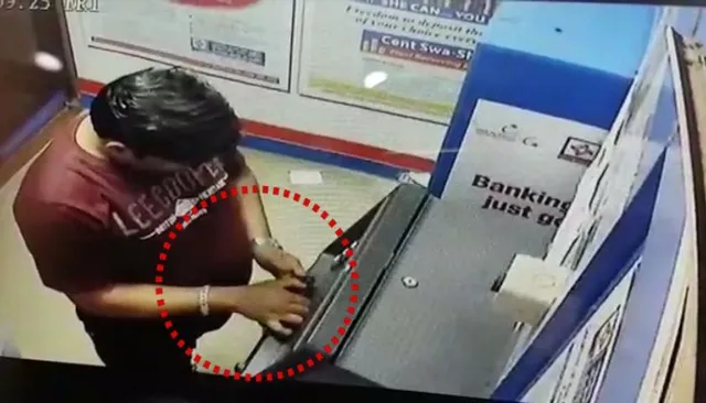 ପୋଲିସ ରାଡାରରେ ଚାଇନା ଭାଇରସର ଗଡଫାଦର ! ଦିଲ୍ଲୀରେ ବସି ପଲ୍ଲୀରେ କରୁଥିଲା ଲୁଟ୍