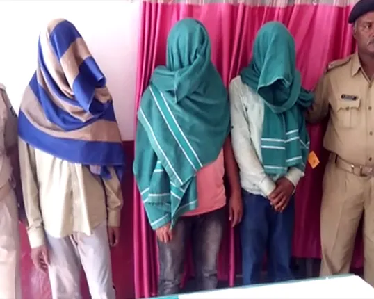 କଟକ : ୩ଜଣ ଦୁର୍ଦ୍ଦାନ୍ତ ଅପରାଧୀ ଗିରଫ, ୨ଟି ବନ୍ଧୁକ ଜବତ