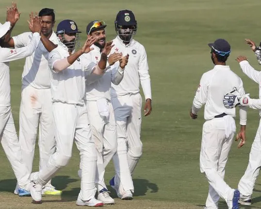 ବେଙ୍ଗାଲୁରୁ ଟେଷ୍ଟର ଦ୍ୱିତୀୟ ଦିନରେ ଅଷ୍ଟ୍ରେଲିଆର ଧିମା ବ୍ୟାଟିଂ : ୪୮ ରନରେ ଆଗୁଆ ରହି ଆଜି ବ୍ୟାଟିଂ କରିବ କଙ୍ଗାରୁ ଦଳ