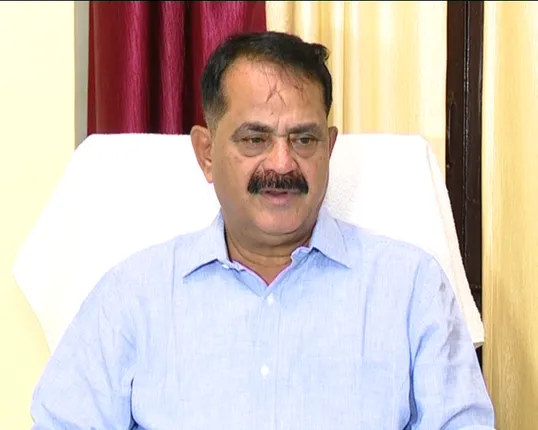 ରାଜ୍ୟ ସରକାରଙ୍କୁ ତାରାଙ୍କ ତୀର ! କୋରାପୁଟ ପିଲାଙ୍କୁ ମିଳୁ ନିଯୁକ୍ତି, ନଚେତ୍ ନକ୍ସଲ ସଂଗଠନରେ ମିଶିବି ।