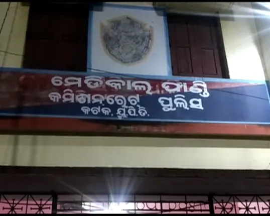 ଆଶାକର୍ମୀ ପରିଚୟ ଦେଇ ଶିଶୁପୁତ୍ରକୁ ନେଇଗଲେ ଅଜଣା ମହିଳା : ପୁଅକୁ ନ ପାଇ ମଂଗଳାବାଗ ଥାନାରେ ଏତଲା ଦେଲେ ଶିଶୁର ବାପା