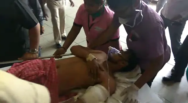 ମାଲକାନଗିରି ସୀମାନ୍ତ ସୁକମାରେ ବଡ଼ ମାଓ ହମଲା ! କମ୍ବି କରୁଥିବା ବେଳେ ଲାଲ ଫାଶରେ ଯବାନ, ୧୧ ସହିଦ