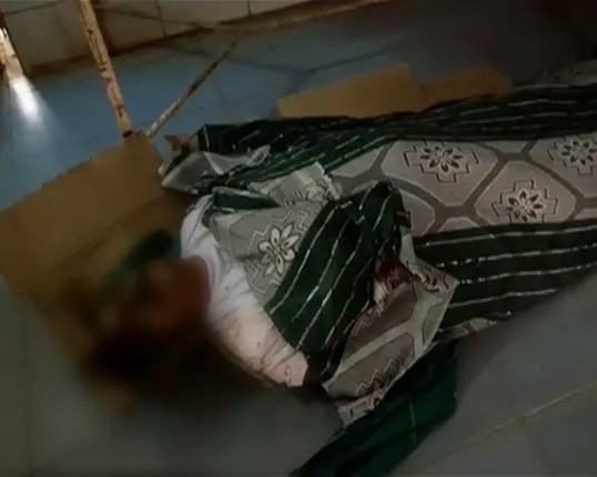 ଢେଙ୍କାନାଳ : ଗଁଦିଆ କୁସୁଦାରେ ରାଜନୈତିକ ହିଂସା, ୩ ଦୁର୍ବୃତ୍ତଙ୍କ ଆକ୍ରମଣରେ ଜଣେ ମୃତ ଓ ଜଣେ ଆହତ