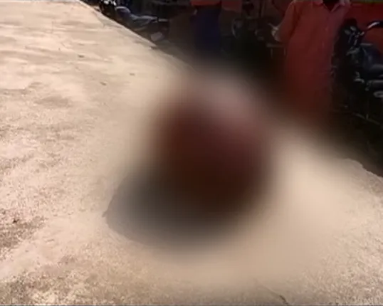 କେନ୍ଦୁଝର : ଟାଉନ ଥାନା ଅନ୍ତର୍ଗତ ରାକିଂ ଗାଁରୁ ମିଳିଲା ଶିଶୁର କଟାମୁଣ୍ଡ, ଘଟଣାସ୍ଥଳରେ ପହଞ୍ଚି ତଦନ୍ତ ଆରମ୍ଭ କରିଛି ପୋଲିସ