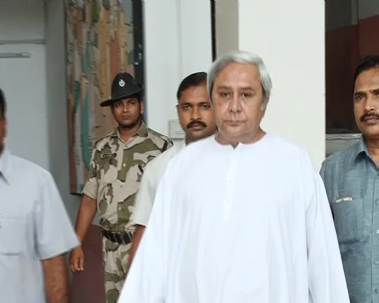 ଆଜି କେନ୍ଦ୍ର ସ୍ୱାସ୍ଥ୍ୟମନ୍ତ୍ରୀଙ୍କୁ ଭେଟିବେ ମୁଖ୍ୟମନ୍ତ୍ରୀ ନବୀନ ପଟ୍ଟନାୟକ ! ବିଭିନ୍ନ ଯୋଜନାରେ ଅଧିକ ଅନୁଦାନ ନେଇ କରିବେ ଆଲୋଚନା