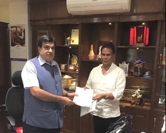 କେନ୍ଦ୍ର ଜାତୀୟ ରାଜପଥ ମନ୍ତ୍ରୀଙ୍କୁ ଭେଟିଲେ ବିଧାୟକ ଦିଲ୍ଲୀପ ରାୟ ! ବାହ୍ମଣୀ ସେତୁ କାର୍ଯ୍ୟକୁ ତ୍ୱରାନ୍ୱିତ ପାଇଁ ଦାବି କରିଥିବା ସୂଚନା