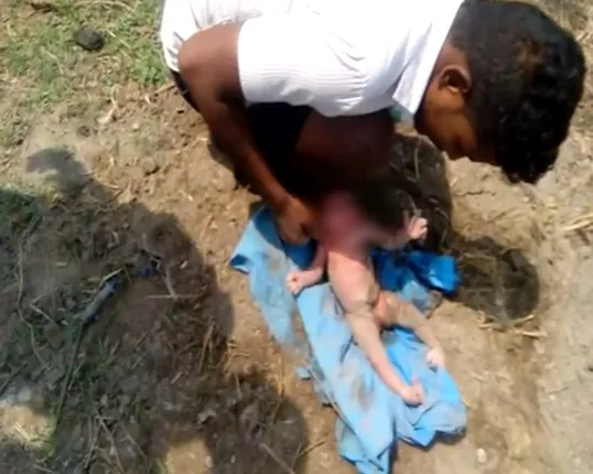 ଅଲୋଡ଼ା ଝିଅର ଅଲୌକିକ କାହାଣୀ ! ମାଟି ତଳେ ପୋତି ହେବା ସତ୍ୱେ ପାଇଲା ନୂଆ ଜୀବନ