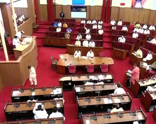 ବିଧାନସଭାରେ ମୁଲତବି ନୋଟିସ୍ ! ବିଜୁଳି ଓ ଖଣି ଦୁର୍ନିତୀକୁ ନେଇ ବିରୋଧୀ ଆଣିଲେ ନୋଟିସ୍