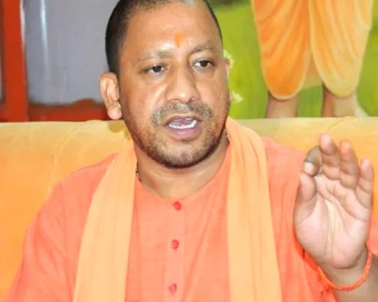 ୟୁପିରେ ଆନ୍ଦୋଳନରୁ ହଟିଲେ ମାଂସଦୋକାନୀ ! ଯୋଗୀ କହିଲେ ଜାତି, ଧର୍ମ ଆଧାରରେ ହେବନି କାର୍ଯ୍ୟାନୁଷ୍ଠାନ