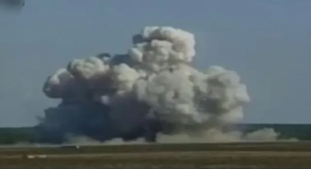 ଆଫଗାନିସ୍ତାନରେ ଆମେରିକାର ସବୁଠୁ ବଡ ବୋମା ମାଡ ! ଟାର୍ଗେଟରେ ଆଇଏସର ଆଡାସ୍ଥଳ