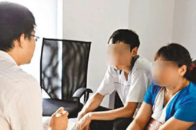 ପତିବ୍ରତା ନାରୀର କାହାଣୀ ! ସ୍ୱାମୀଙ୍କ ପାଇଁ କଲେ ଲିଙ୍ଗ ପରିବର୍ତ୍ତନ