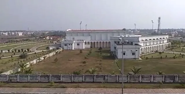 ଆଇଓସିଏଲ ବିବାଦ ନେଇ ଆଜି ଦିଲ୍ଲୀରେ ବସୁଛି କୋର କମିଟି ବୈଠକ ! ଆର୍ଥିକ ପ୍ରୋତ୍ସାହନ ପ୍ରସଙ୍ଗରେ ବାହାରିବ କି ସାମଧାନର ବାଟ?