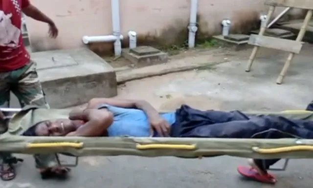 ପୁରୀ : ଗୋପ ସେନାପତି ସାହିରେ ଜମି ବାଡିକୁ କେନ୍ଦ୍ର କରି ୨ ଭାଇଙ୍କ ମଧ୍ୟରେ ସଂଘର୍ଷ, ୩ ଗୁରୁତର