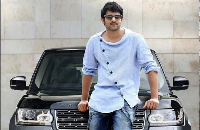 ପ୍ରଭାସଙ୍କ ପ୍ରବେଶ ! ଖୁବ୍ ଶୀଘ୍ର ବଲିଉଡ ସିନେମାରେ ନଜର ଆସିବେ ବାହୁବଳୀ