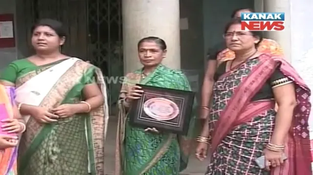 ଘରକୁ ବାହୁଡିଲେ ସ୍ୱାଧୀନତା ସଂଗ୍ରାମୀଙ୍କ ବୋହୂ ସୁଜାତା ପଣ୍ଡା ! ବାଲେଶ୍ୱର ଜିଲ୍ଲା ପ୍ରଶାସନର ସ୍ୱତନ୍ତ୍ର ବ୍ୟବସ୍ଥା