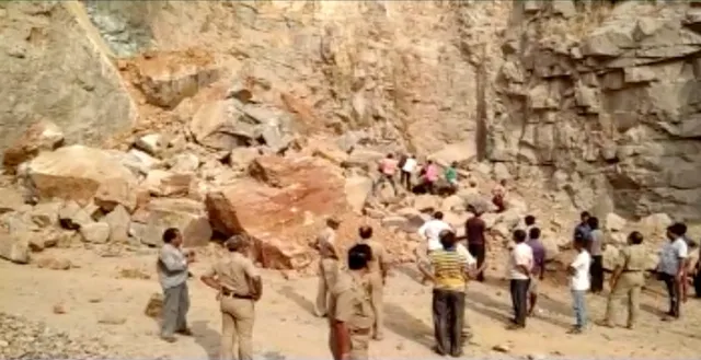 ଖାଦାନରେ ଧସିଲା ପଥର ଅତଡା : ପଥର ତଳେ ଚାପି ହୋଇ ୨ଜଣଙ୍କର ମୃତ୍ୟୁ, ଜଣେ ଗୁରୁତର