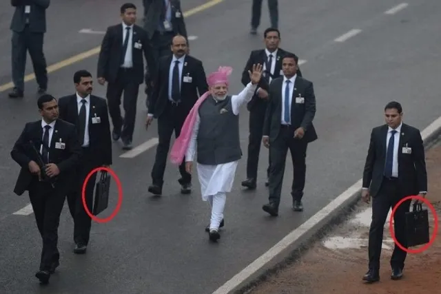 ଜାଣନ୍ତୁ ପ୍ରଧାନମନ୍ତ୍ରୀଙ୍କ ଅଙ୍ଗରକ୍ଷୀଙ୍କ ବ୍ରିଫକେସରେ କଣ ଥାଏ ?