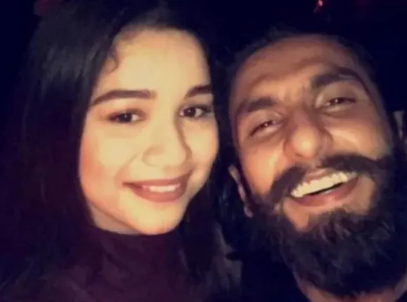 ଅଭିନେତା ରଣବୀର ସିଂହଙ୍କ ସହ ସଚିନଙ୍କ ଝିଅ ! ସୋସିଆଲ ମିଡିଆରେ ଭାଇରାଲ ଫଟୋ