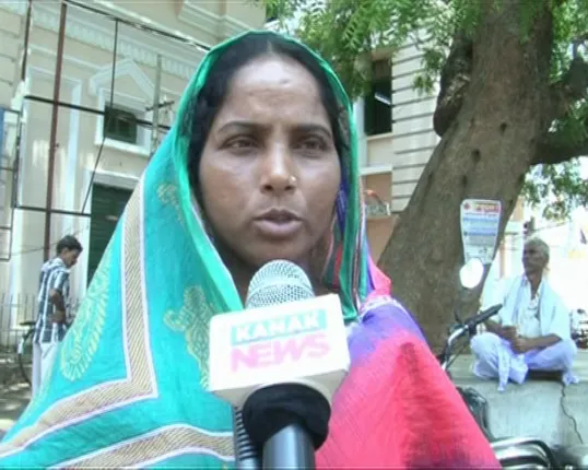 ଢ଼େଙ୍କାନାଳ : ପଣ୍ଡୁଆ ଅଂଚଳର ଜଣେ ବିଧବା ମହିଳାଙ୍କୁ ଥାନା ଭିତରେ ମାଡ଼ମାରିବା ସହ ର୍ଦୁବ୍ୟବହାର କରାଯାଇଥିବା ଅଭିଯୋଗ